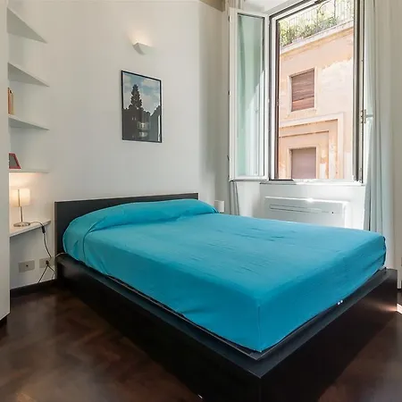 Guesthost - Palazzo Borghese Lovely Flat * Řím